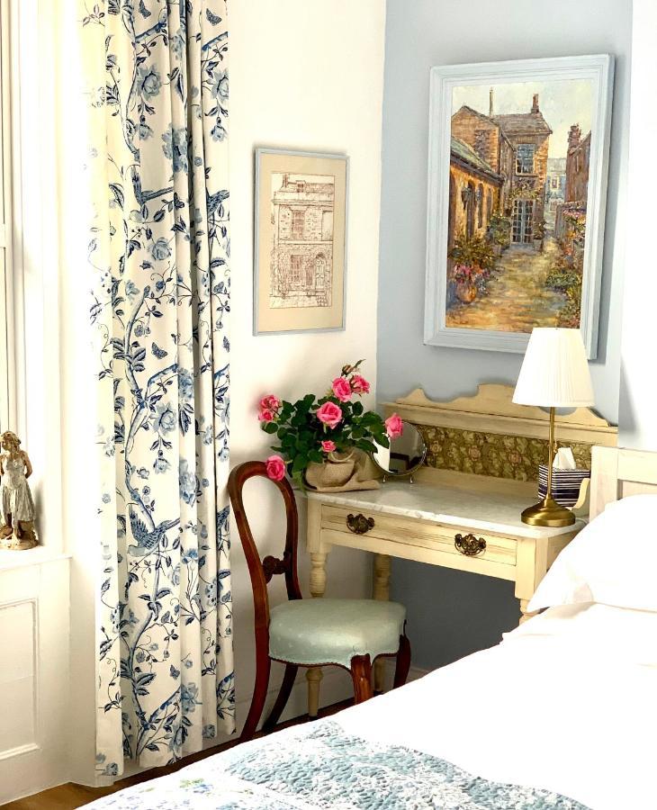 ウィンチェスター Esme'S Bed & Breakfast エクステリア 写真